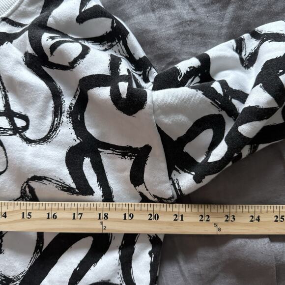 Maeve Anthropologie Heart Printed Sweatshirt 100% Cotton Size X-Small - Picture 7 of 12